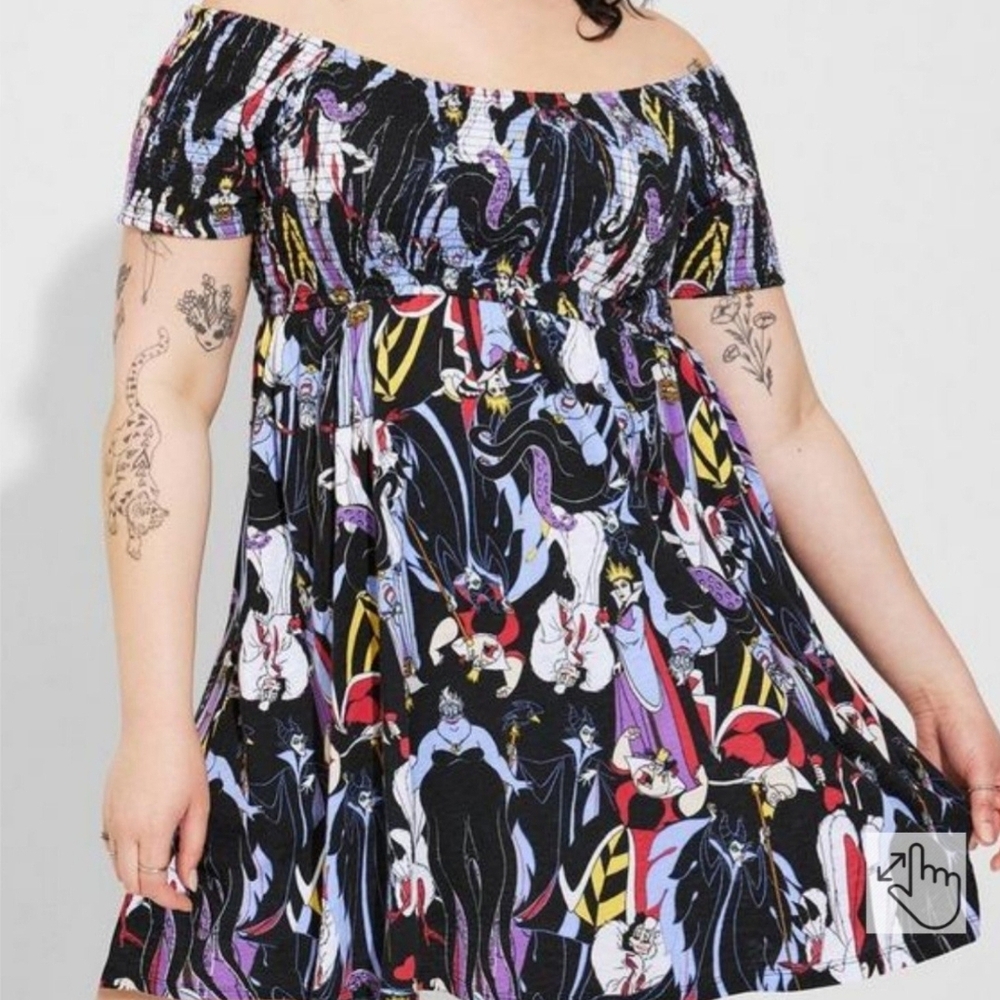 NWT Torrid Disney Villains Smocked Off-Shoulder Mini Sundress Size 1